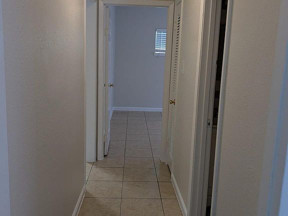 4th image of 3357 Frick Rd APT 8