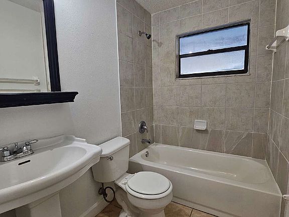 2nd image of 739 Lunar Lake Cir