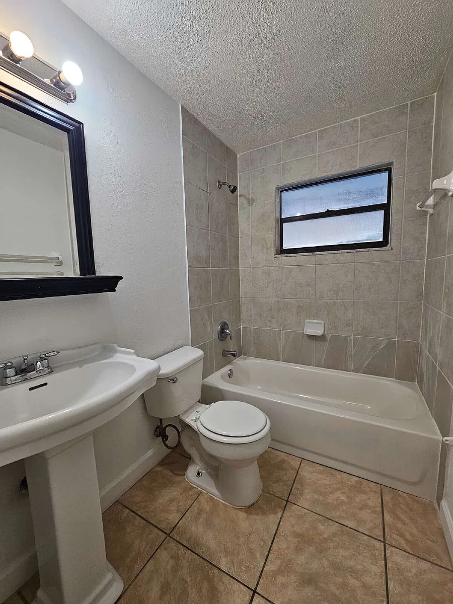 Building Photo - 739 Lunar Lake Cir