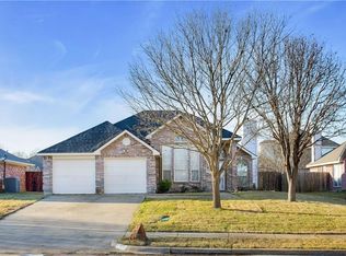 7909 Park Ln, Rowlett, TX 75089