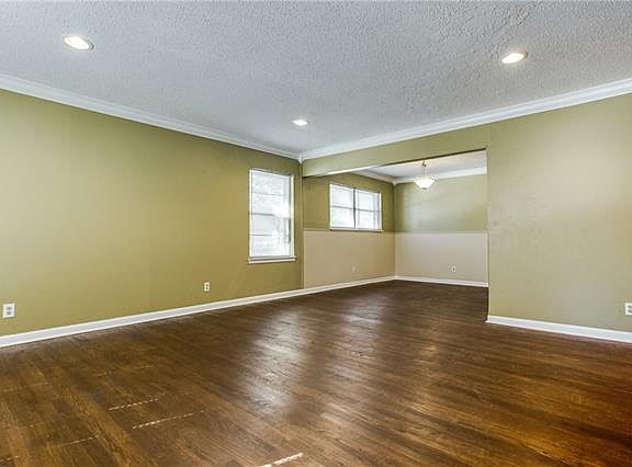 5th image of 401 Parkview Dr