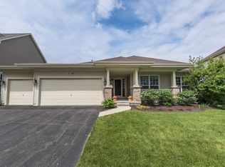 N482 King Dr, Geneva, IL 60134