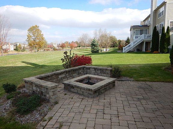 3rd image of 26326 Whispering Woods Cir