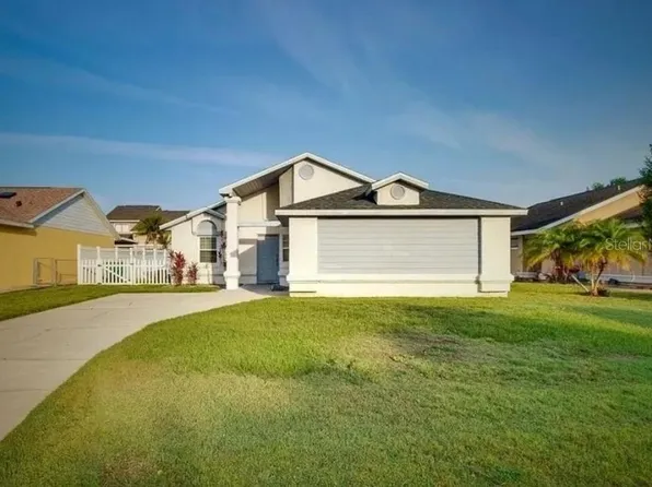 208 Applewood Ct, Kissimmee, FL 34743