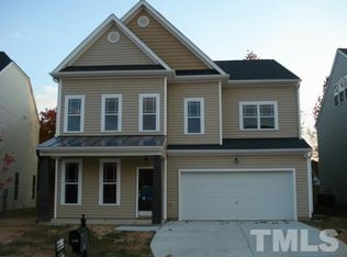 536 Hadlow St, Fuquay Varina, NC 27526