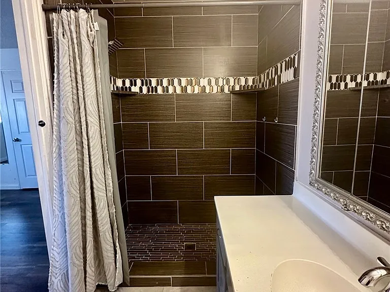 3384 Matvay St — Photo 28