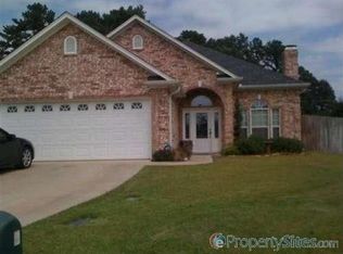 906 Rose Mount Dr, Longview, TX 75601