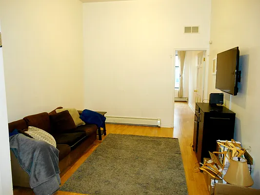 Rented by Corcoran | media 14