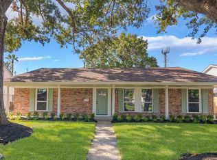 6115 Lymbar Dr, Houston, TX 77096