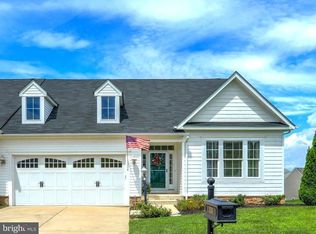 734 Lake Redman Ct, Seven Valleys, PA 17360