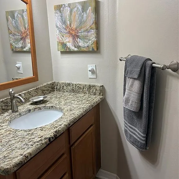2516 Grassy Point Dr #200 — Photo 10
