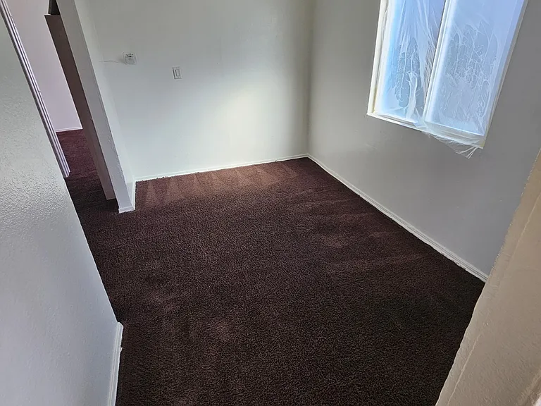 205 Ferguson Ave — Photo 4