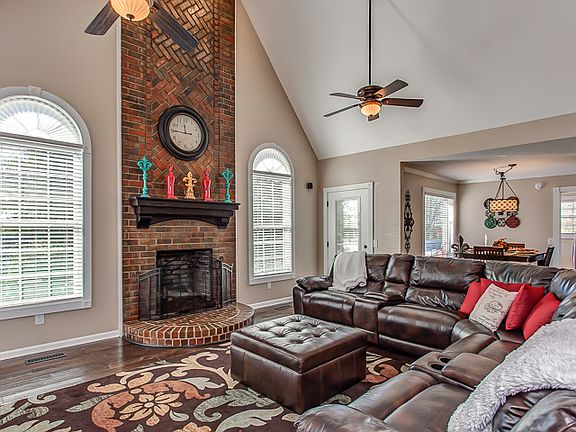 New hand scraped wood floors