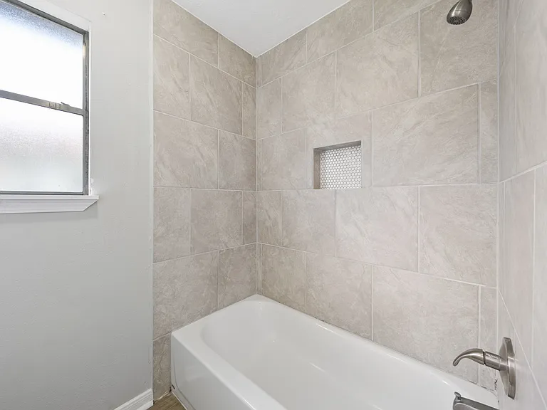 10530 Rippling Fields Dr — Photo 22