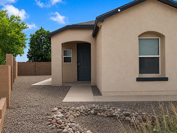 3rd image of 5237 Caprock Dr NE