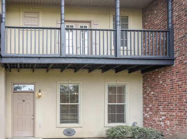 10600 Lakes Blvd APT 102, Baton Rouge, LA 70810
