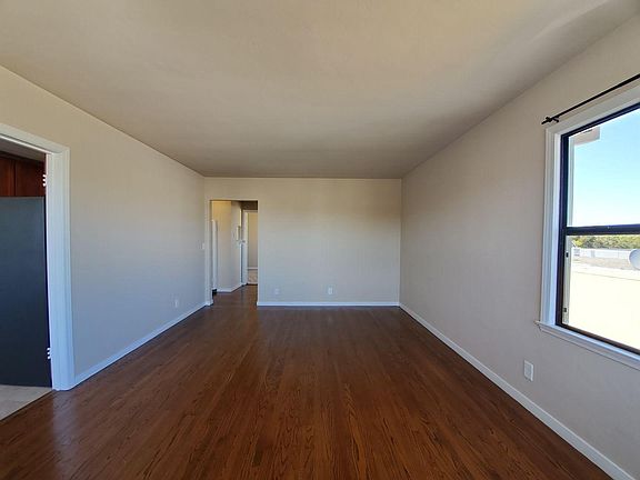 3rd image of 125 South Blvd APT 6
