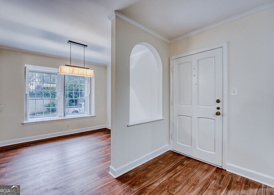 1st image of 134 Woodmere Sq NW #134