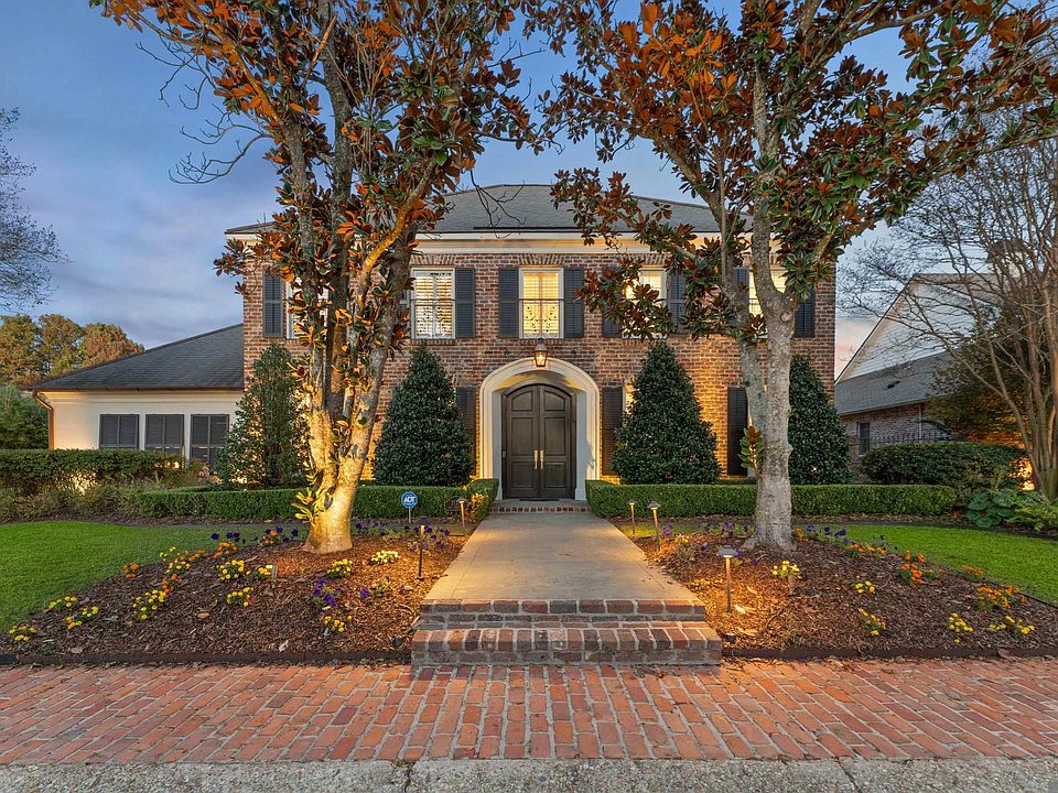 1st image of 2125 Rue Bienvenue