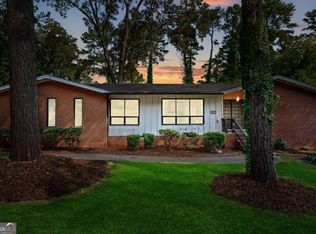 1631 Hebron Ln, Riverdale, GA 30296