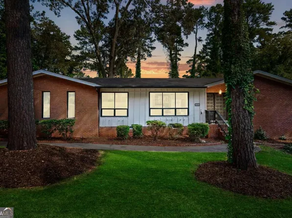 1631 Hebron Ln, Riverdale, GA 30296