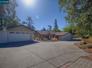 4122 Walnut Blvd, Walnut Creek, CA 94596