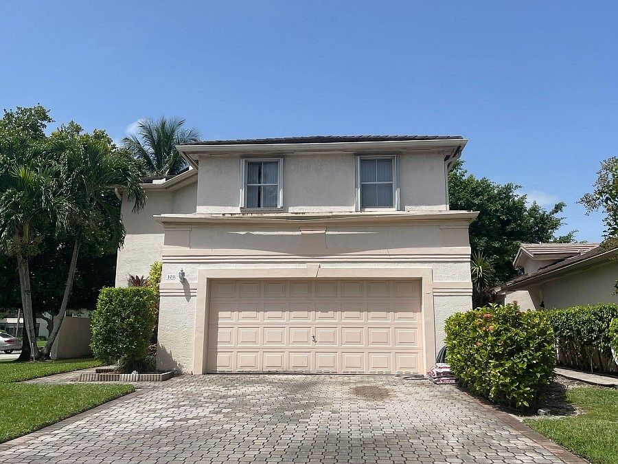 1st image of 103 NW 72nd Ave