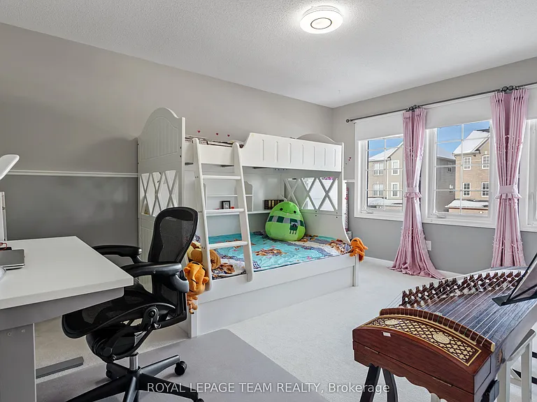 212 Huntsville Dr — Photo 36