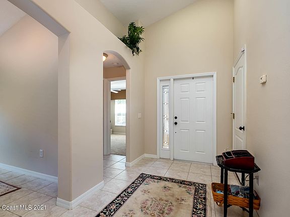 3rd image of 6908 McGrady Dr