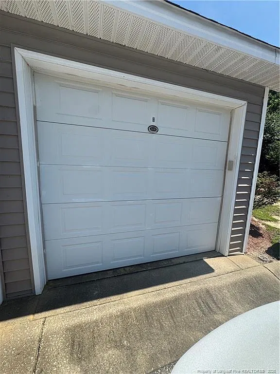 616 Marshtree Ln — Photo 4
