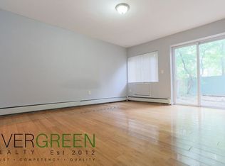 1425 Eastern Pkwy APT 1B, Brooklyn, NY 11233