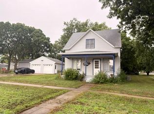 613 Walnut St, Springfield, SD 57062
