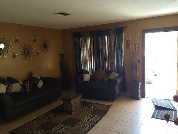 3rd image of 551 NW 9th Ave