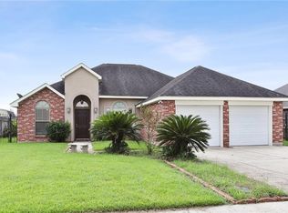 28 Tuscany Dr, La Place, LA 70068