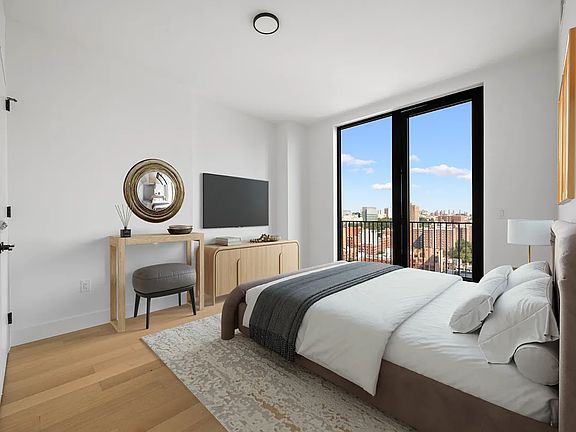 5th image of 224 W 124th St #1400