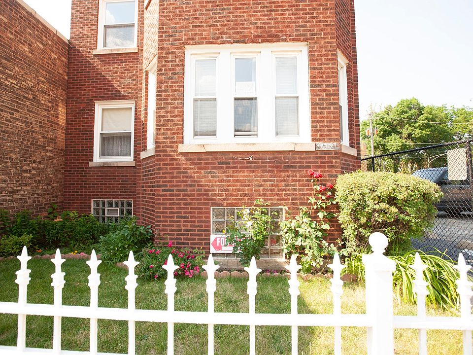 1st image of 2442 W Bryn Mawr Ave #2