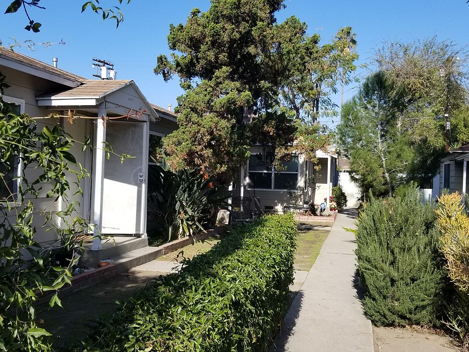 1st image of 14319 Burbank Blvd #1
