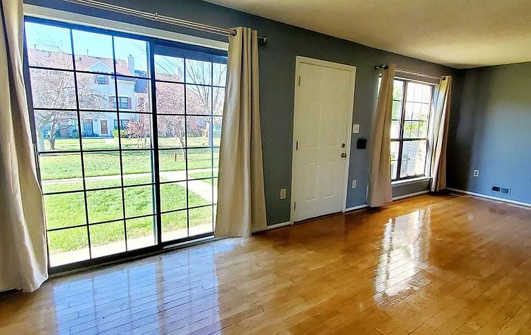95 Oneill Ct — Photo 11