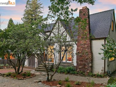 120 Glenwood Glade, Oakland, CA, 94611