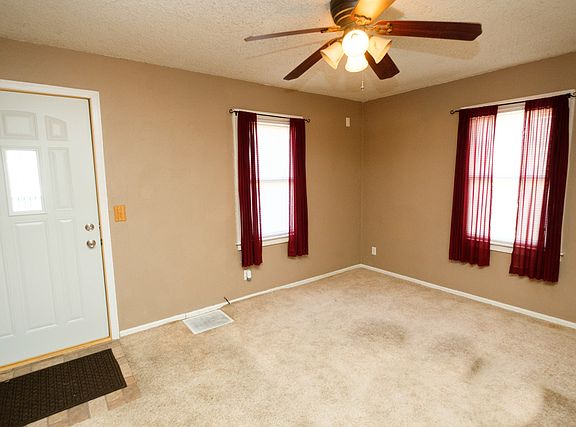 3rd image of 3310 Liberty Dr
