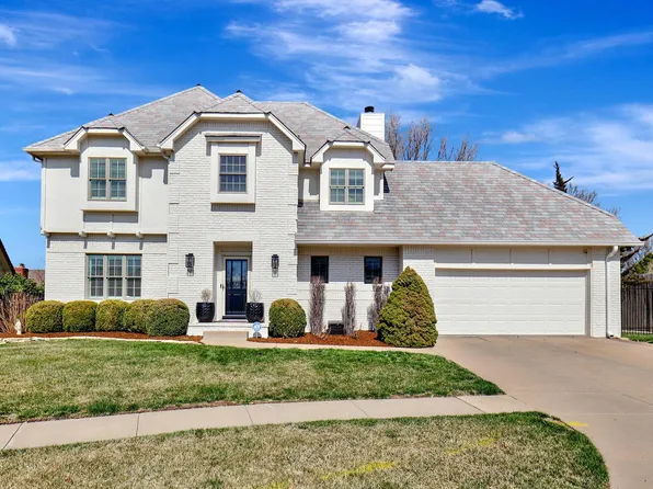 910 N Cypress Ct, Wichita, KS 67206