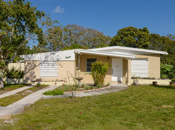 206 Garden Avenue, Fort Pierce, FL 34982