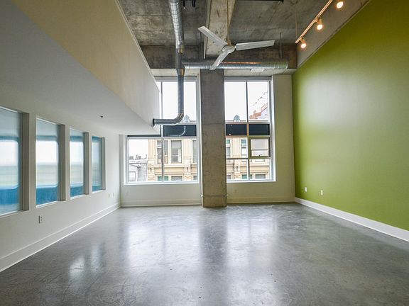 3rd image of 353 W 4th St Unit 400