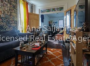 25-58 18th St #1R, Astoria, NY 11102