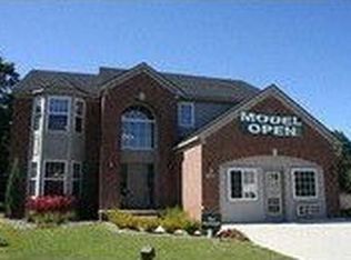 5055 Carinas Way Ct, Commerce Township, MI 48382