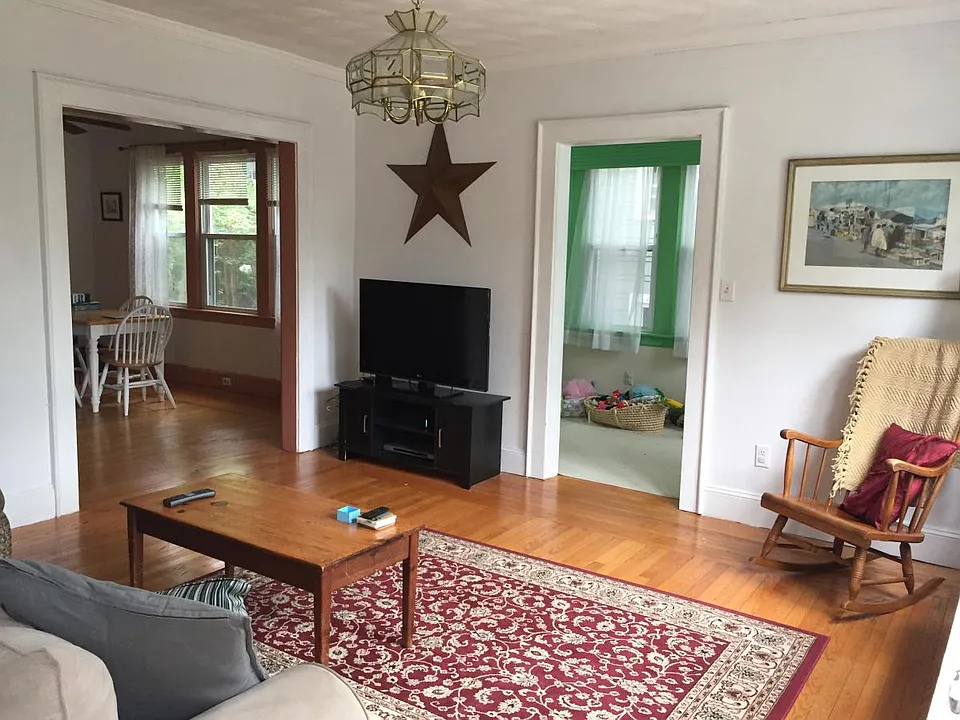 238 Huntington St #2