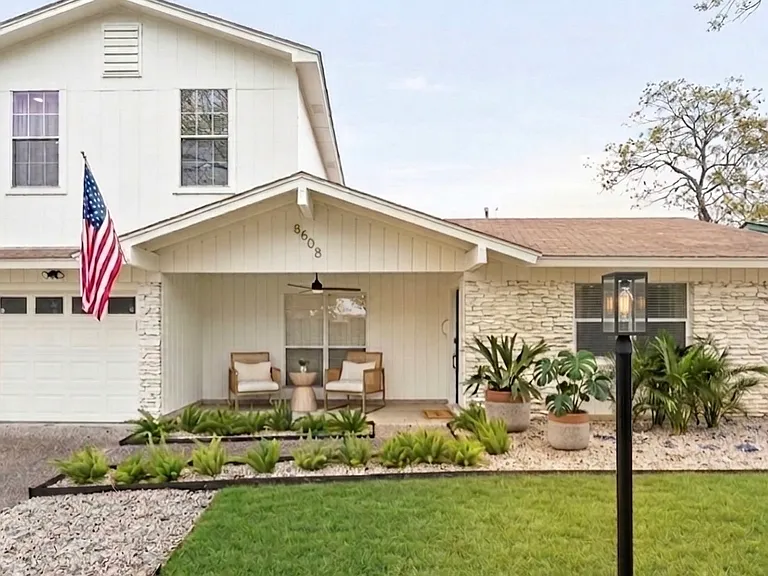 8505 Spearman Dr — Photo 2