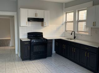 22 Stuyvesant Ave FLOOR 3, Newark, NJ 07106