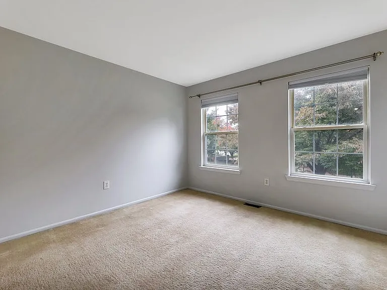 1015 Cumberland Ct — Photo 16