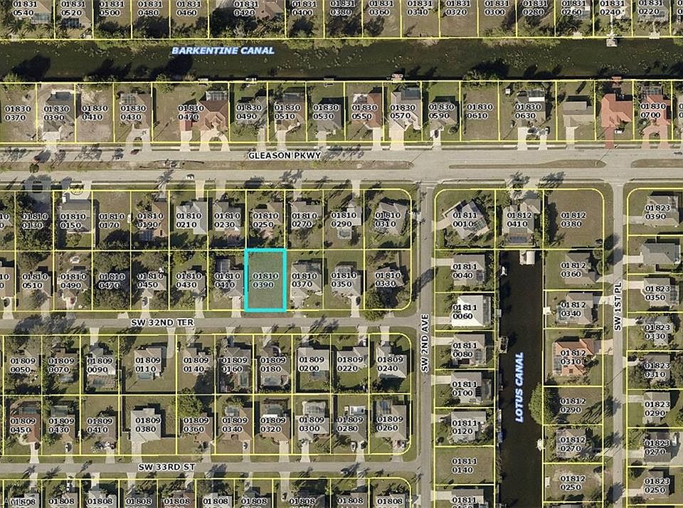 1st image of 213 SW 32nd Ter